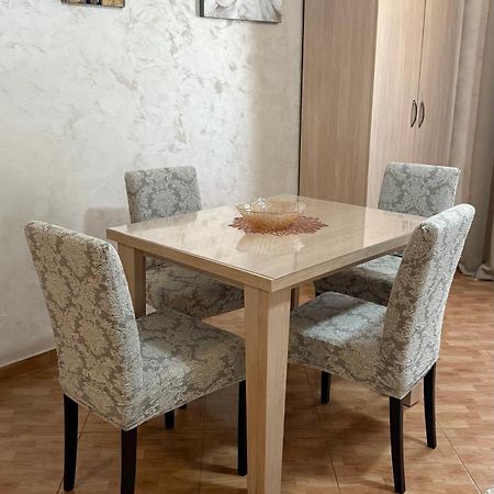 Oassis Apartman Bar Kültér fotó