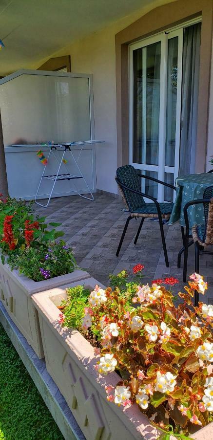 Oassis Apartman Bar Kültér fotó