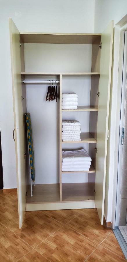 Oassis Apartman Bar Kültér fotó